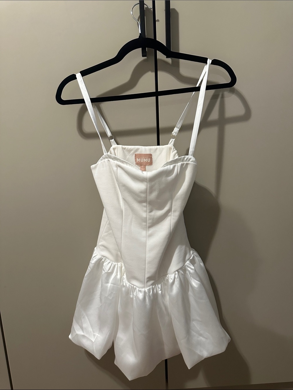 Show me your MUMU Revolve White Sweetheart Neck Mini Dress Size Small - Picture 4 of 5
